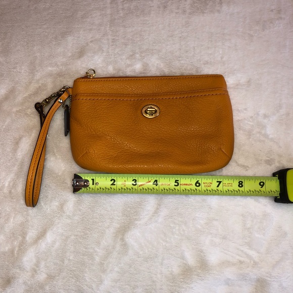 Coach wristlet- used only once. - Picture 6 of 6